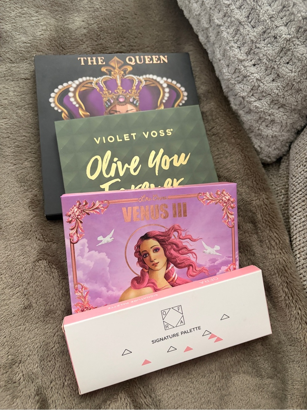 Independent brand eyeshadow grab bag